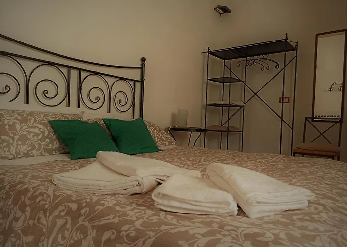Xenia, Bed & Breakfast Vasto